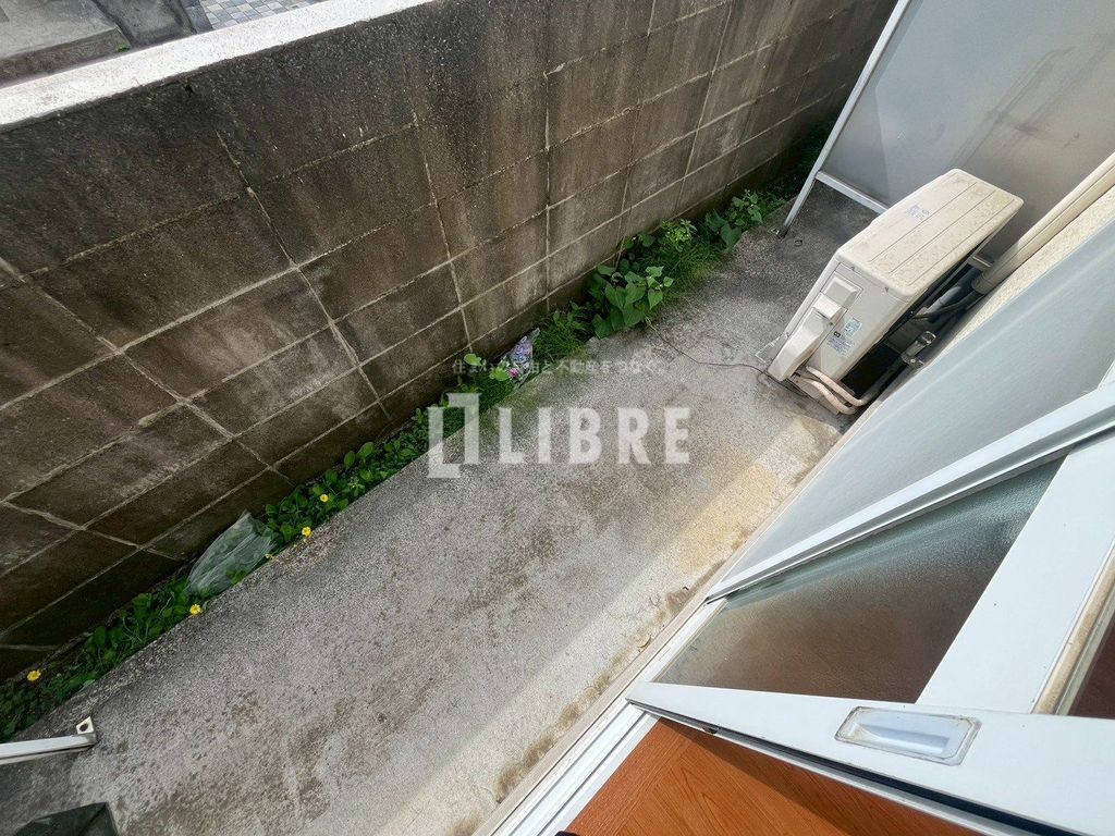 ＪＲ中央線 日野駅 徒歩10分 2階建 築36年の内装写真