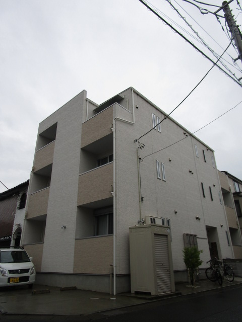 REGALEST 谷塚の外観写真