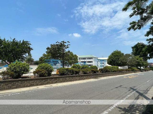 小学校　伊勢崎市立宮郷第二小学校（小学校）まで1289m