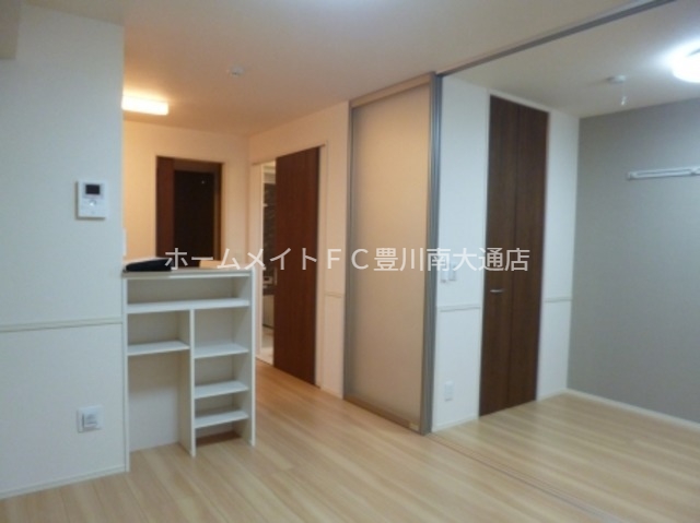 居室・リビング　同型別部屋写真
