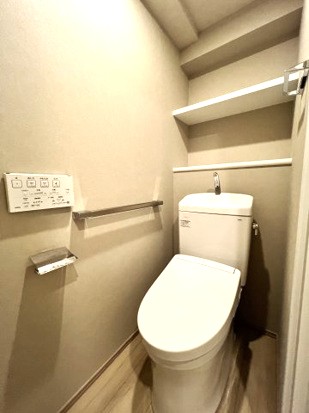 ＪＲ総武線 小岩駅 徒歩8分 9階建 築1年のトイレ写真