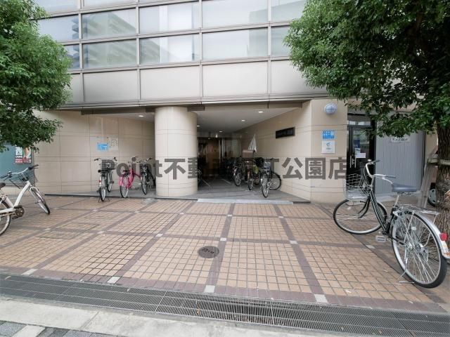地下鉄御堂筋線 大国町駅 徒歩9分 11階建 築35年の外観写真