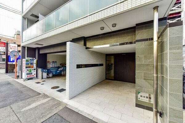地下鉄名城線 東別院駅 徒歩5分 9階建 築10年の外観写真
