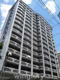 ロイヤル渡辺通の外観写真