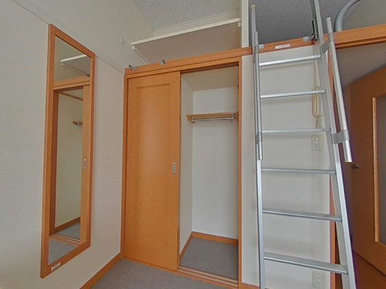収納　※別部屋の写真です