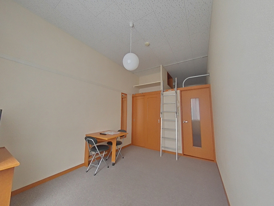 居室・リビング　※別部屋の写真です