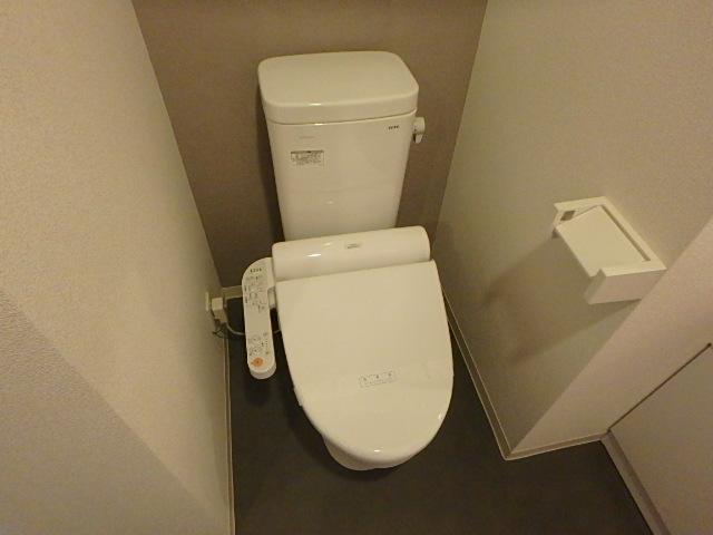 トイレ　ウォシュレット