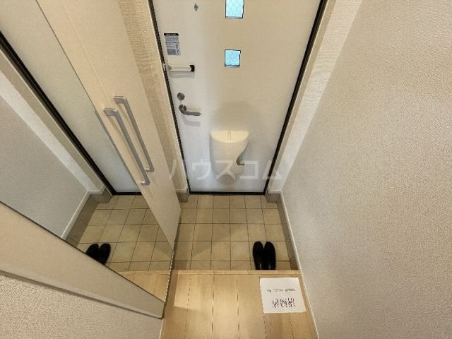 BLANCOSTA SQUAREの玄関写真