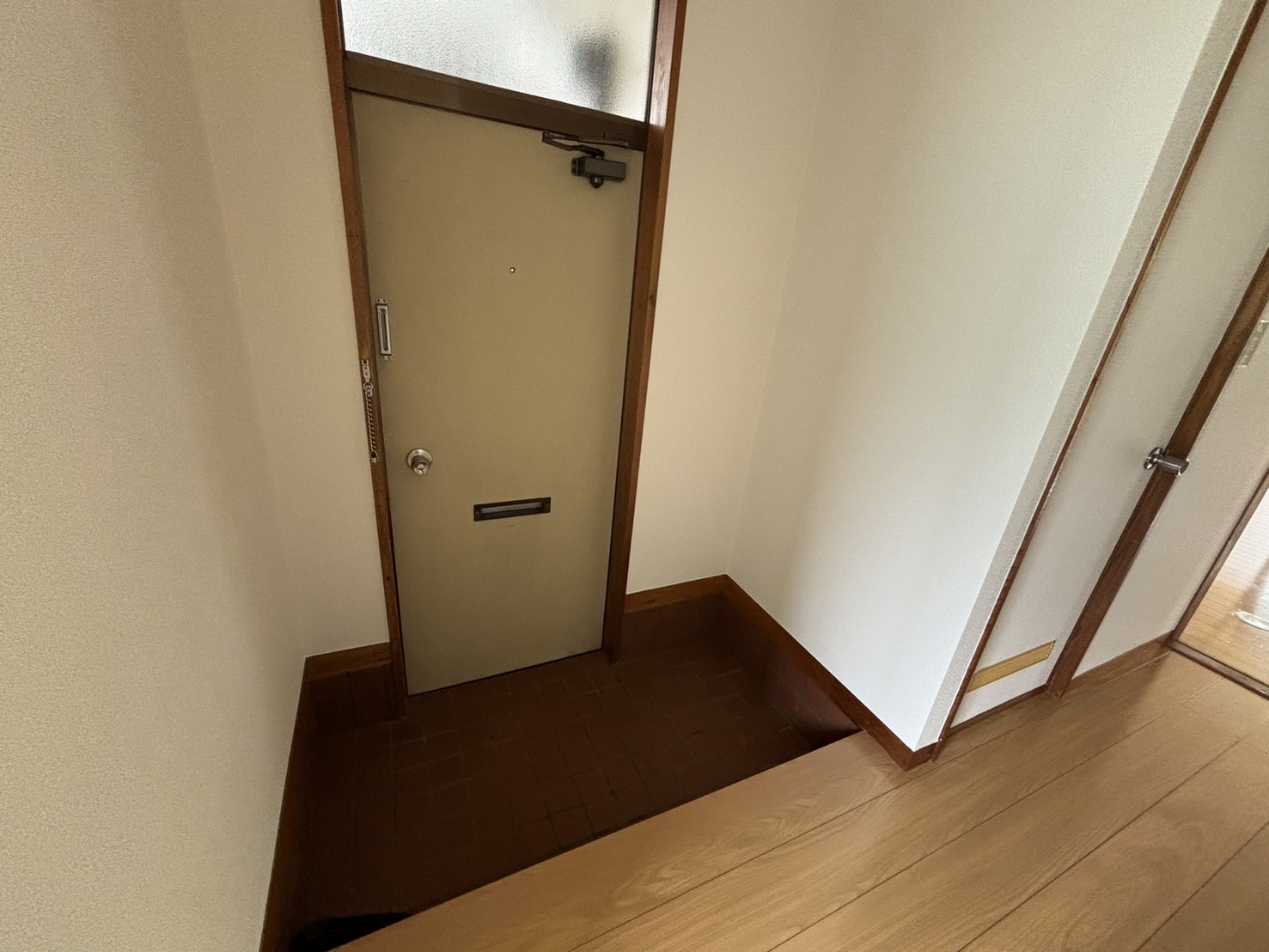 尾ノ上コーポの玄関写真