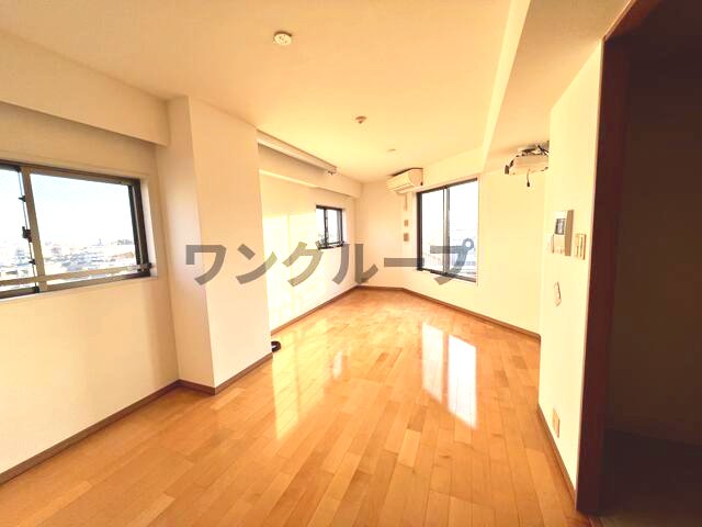 イクシア西新井の居間写真