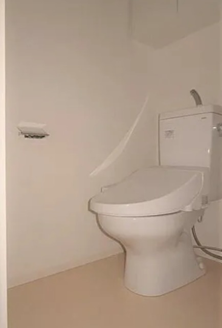 B CITY APARTMENT SHINAGAWA WESTのトイレ写真
