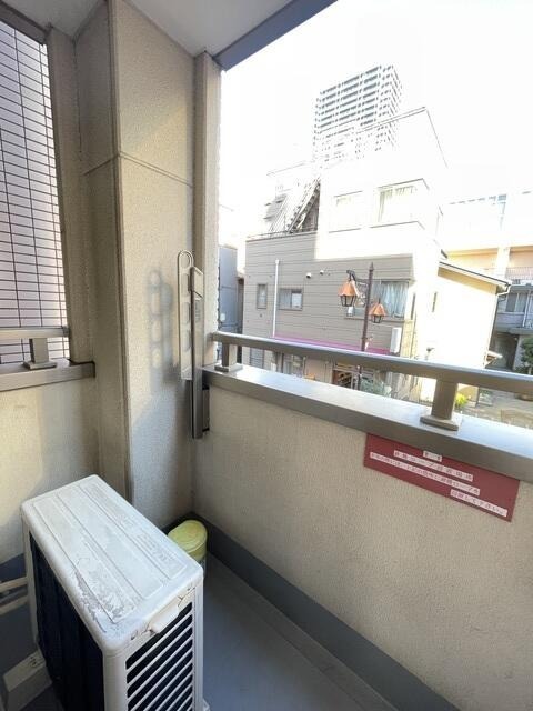 バルコニー