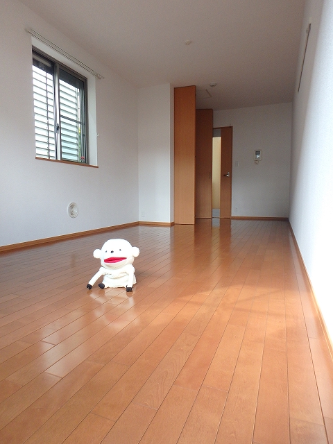 その他部屋・スペース　●ゆとりあるスペースで、レイアウトもしやすそう♪♪