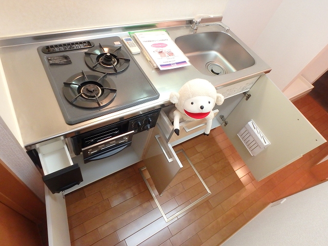 キッチン　●2口ガスコンロ・グリル付のシステムキッチン♪
