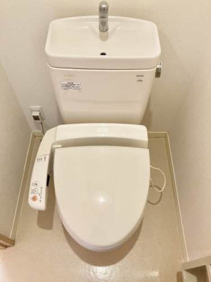 トイレ　他号室のお写真です