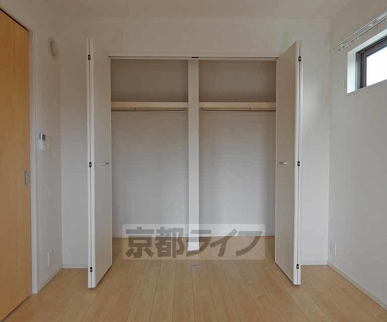 収納　大きい収納付いてます。