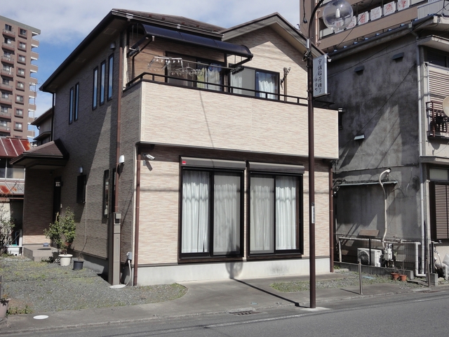 鎌倉町貸家の建物外観