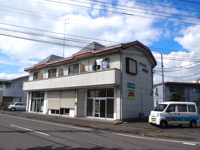 サンライズ小舞木の建物外観