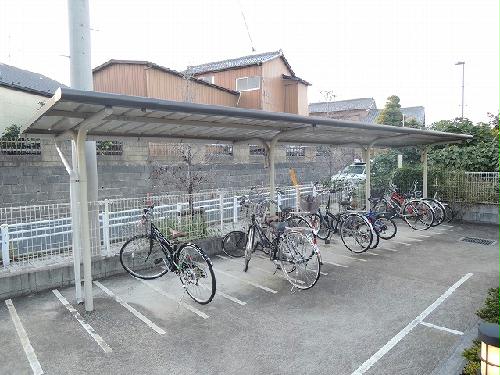 その他共有部分　屋根付駐輪場