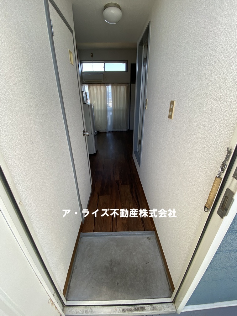 Prime折尾の玄関写真