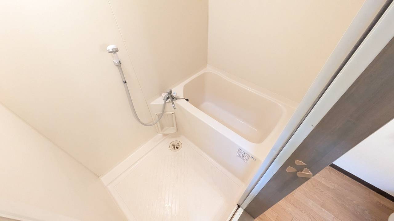 バス・シャワールーム　浴室