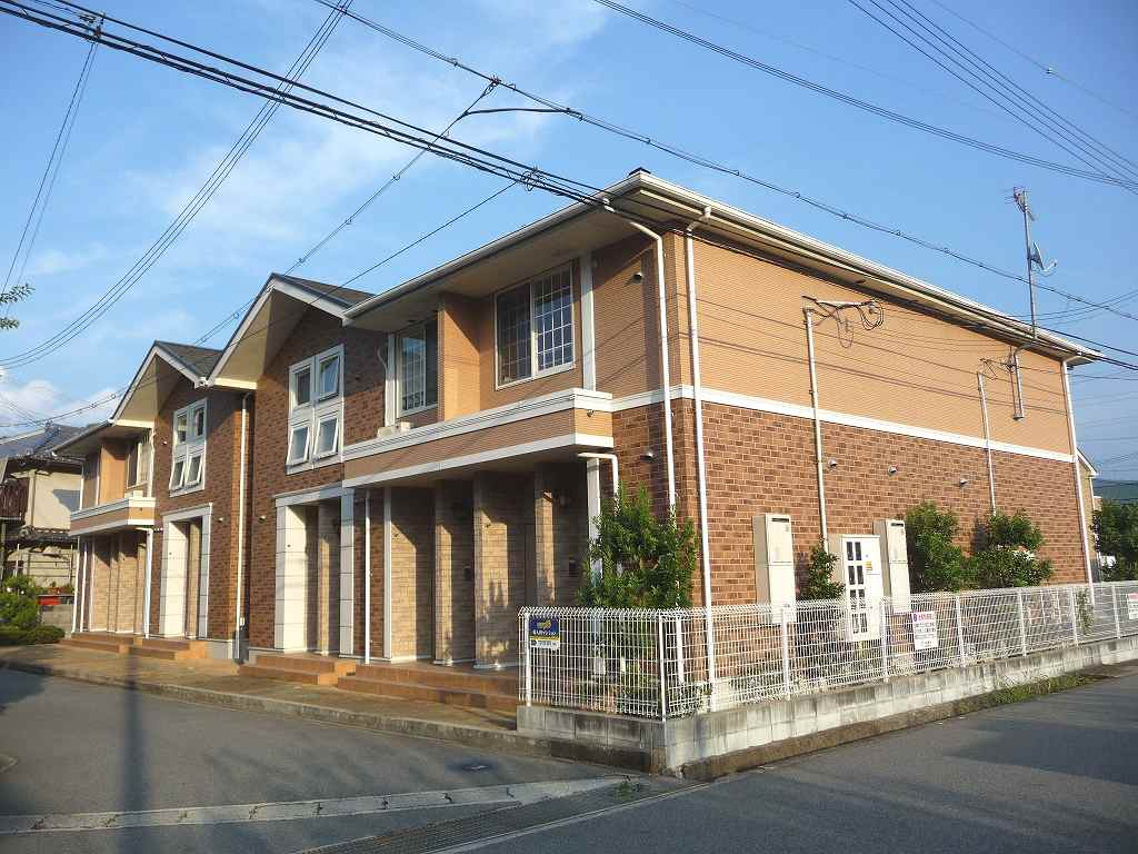 兵庫県西脇市小坂町（アパート）の賃貸物件の外観