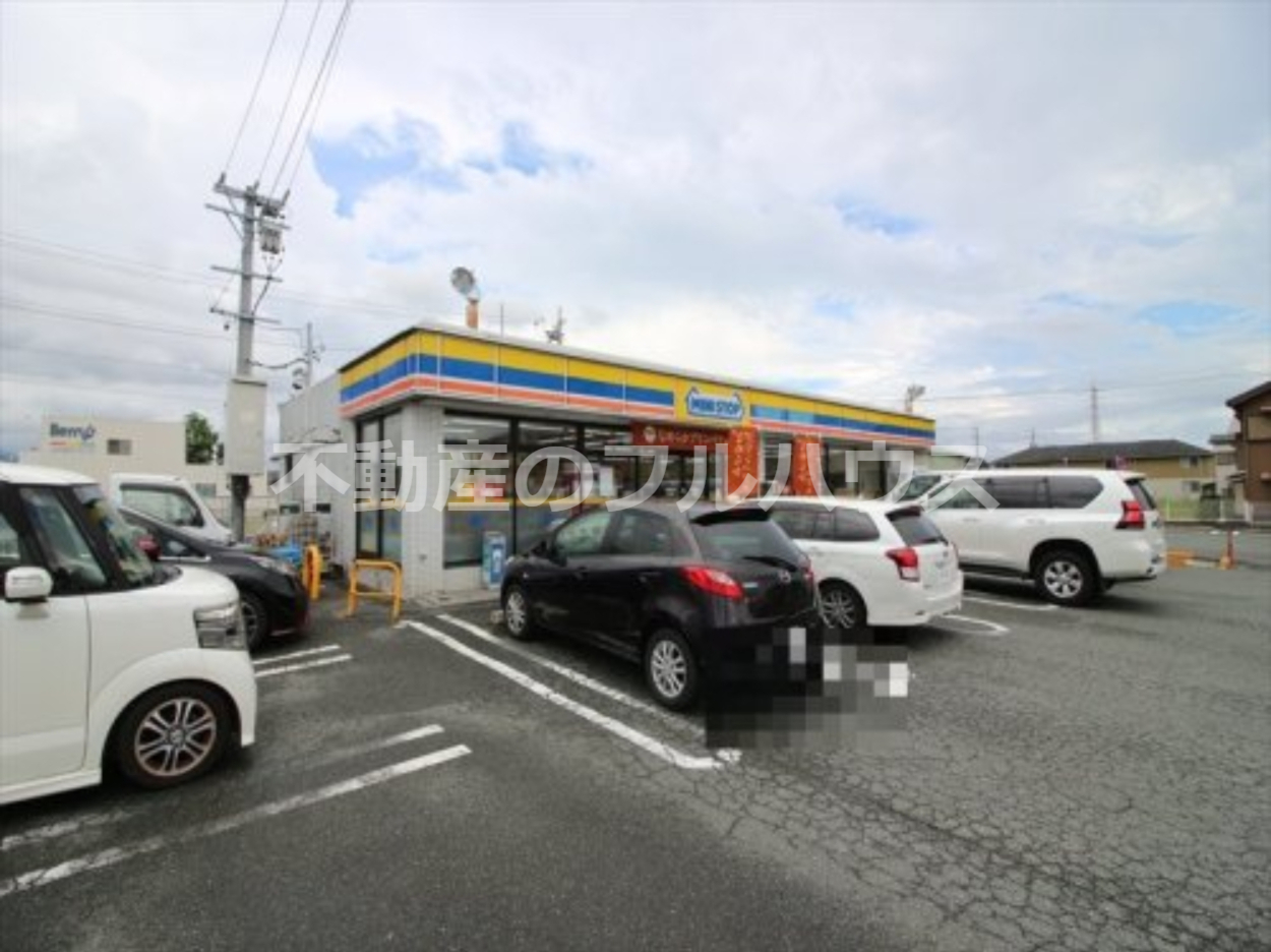 コンビニ　ミニストップ 豊川森店（コンビニ）まで808m