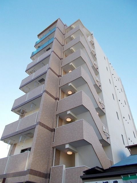 ザ・マンション横須賀の建物外観
