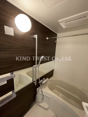 バス・シャワールーム　日々の疲れを癒すお風呂付です