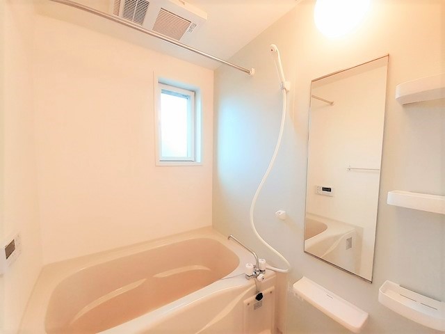 ブライト堤根Aの風呂写真