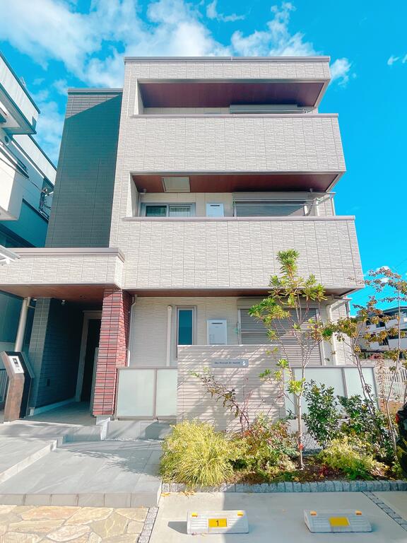 建物外観　現地集合でのご案内OKです!(^^)!