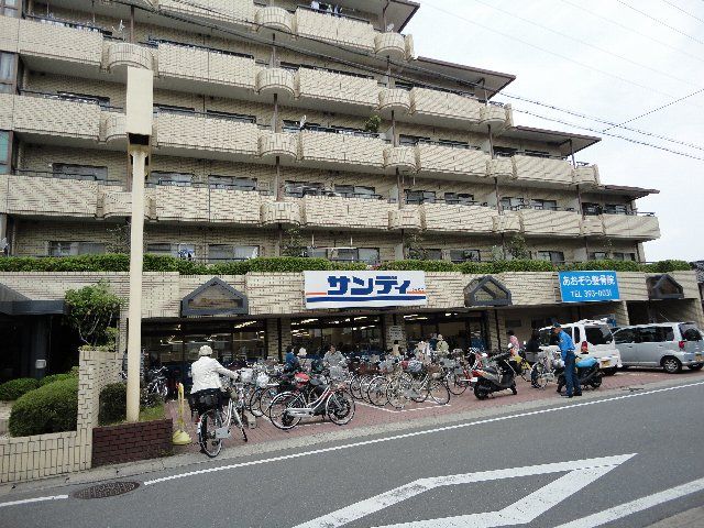 【京都市西京区桂西滝川町のマンションのスーパー】