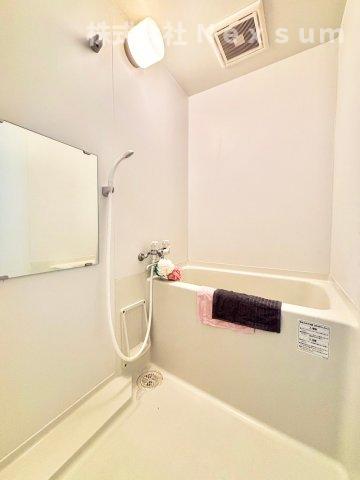 バス・シャワールーム　日々の疲れを癒すお風呂付です