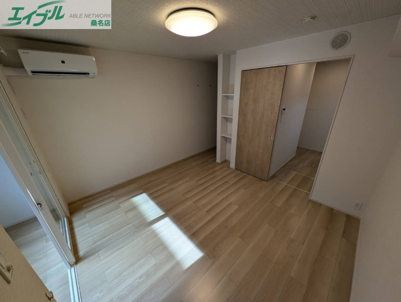 居室・リビング　同型タイプの画像