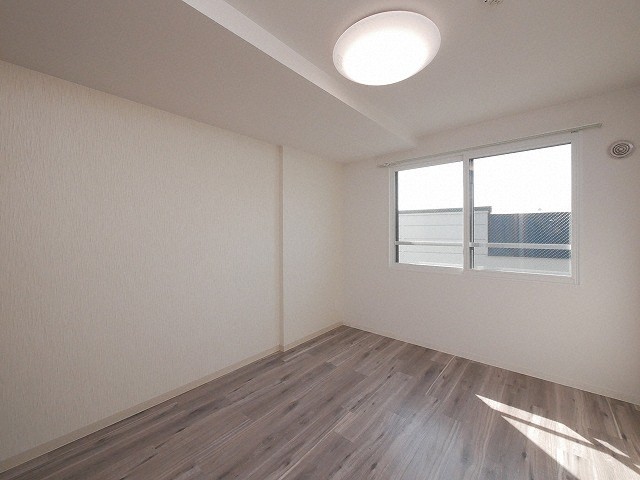 その他部屋・スペース　ベッドルームも広くて使いやすい♪
