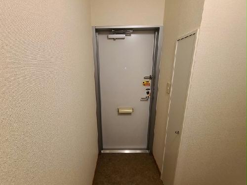 玄関　現状優先