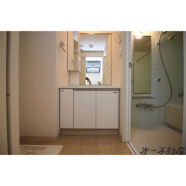 洗面設備　洗面化粧台