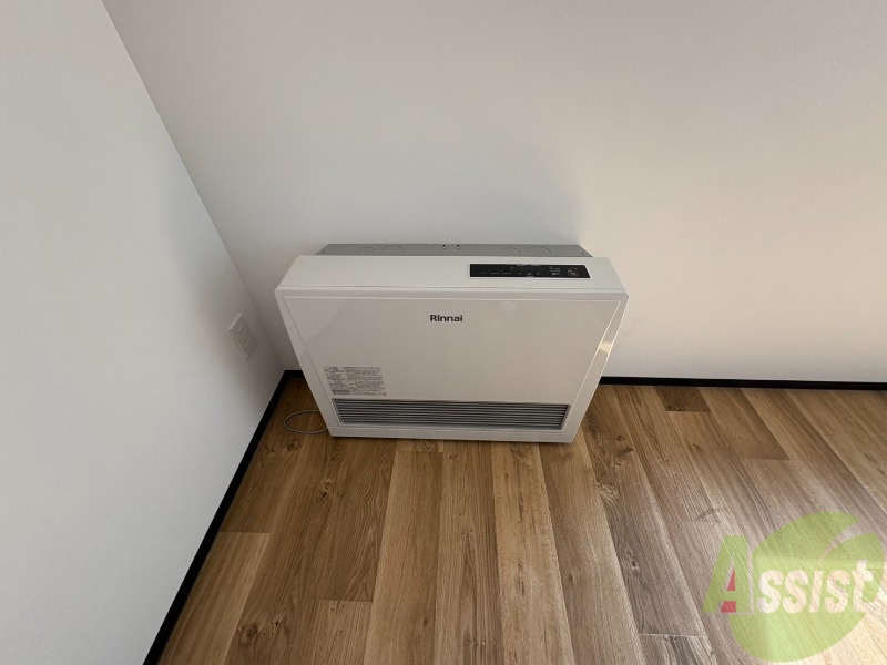 その他　暖房です。冬場の寒い日でも安心ですね～