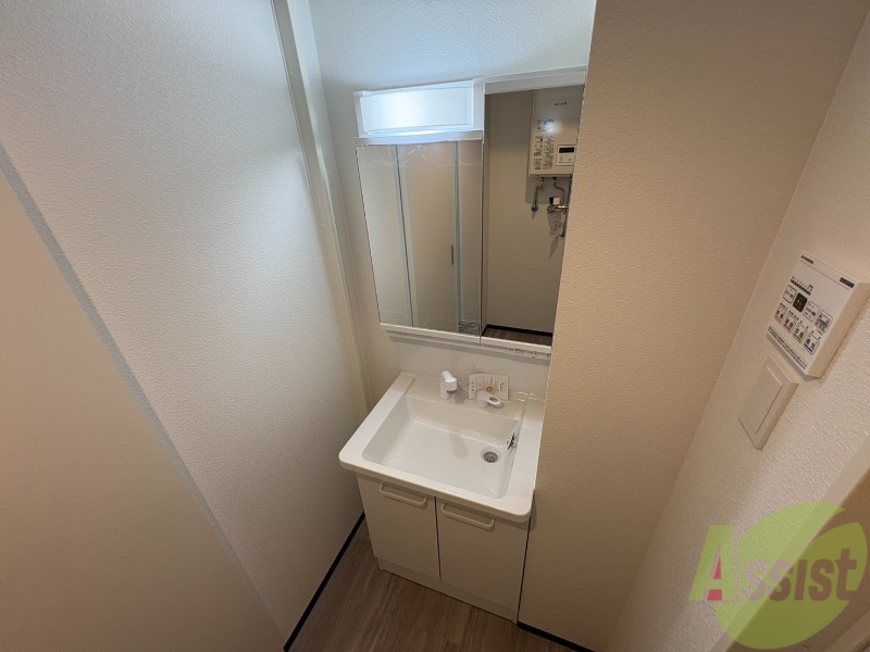 洗面設備　シャンプードレッサーで身支度もラクラクです！