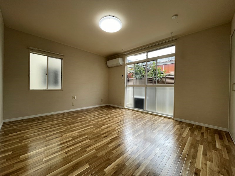 居室・リビング　ワークスペース付きリビング