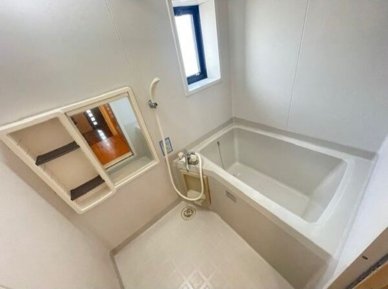 バス・シャワールーム　図面と現状に相違がある場合には現状を優先