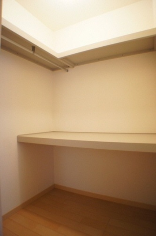 収納　図面と現状に相違がある場合には現状を優先