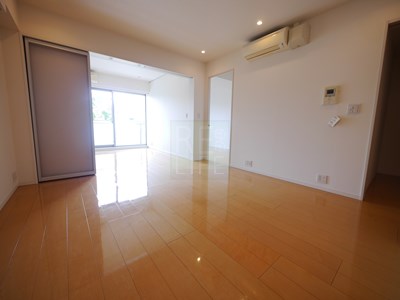 居室・リビング　フレンシア外苑西