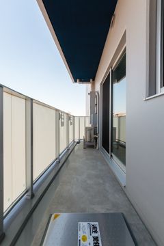 バルコニー　広々バルコニーがあります