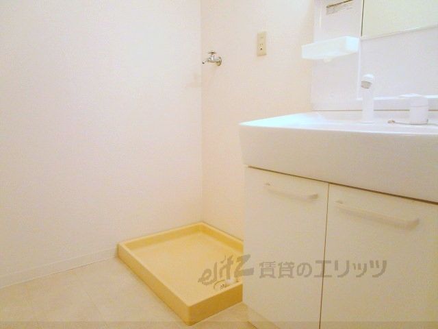 その他設備　洗濯機置場