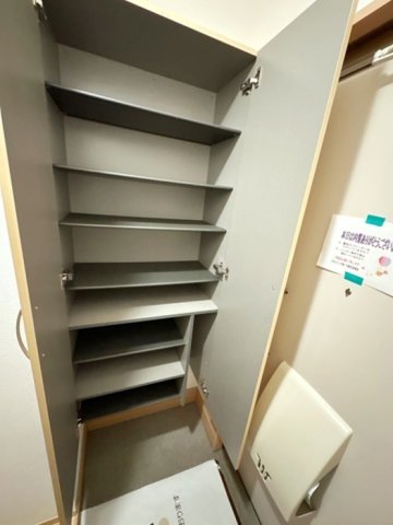 玄関　シューズボックス