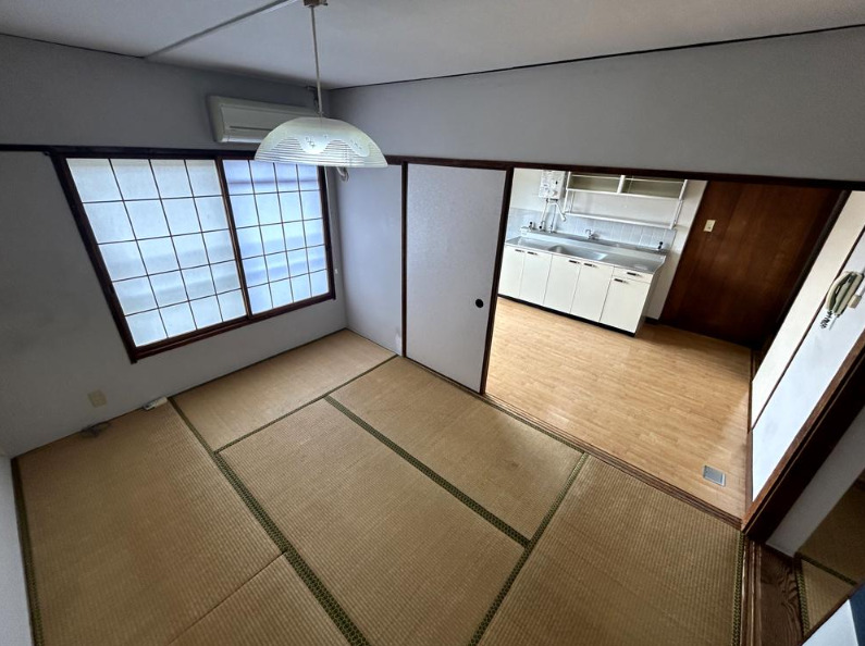 西大寺住宅6号棟の内装写真