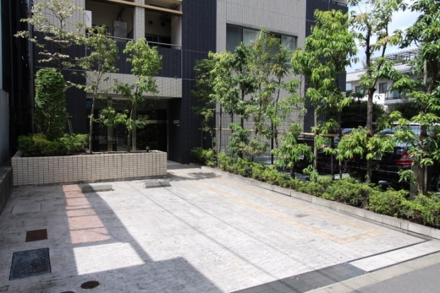 エントランス　※参考写真