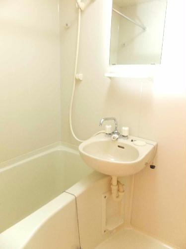 バス・シャワールーム　現況優先