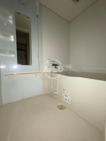 バス・シャワールーム　ヴィラルーチェ　浴室